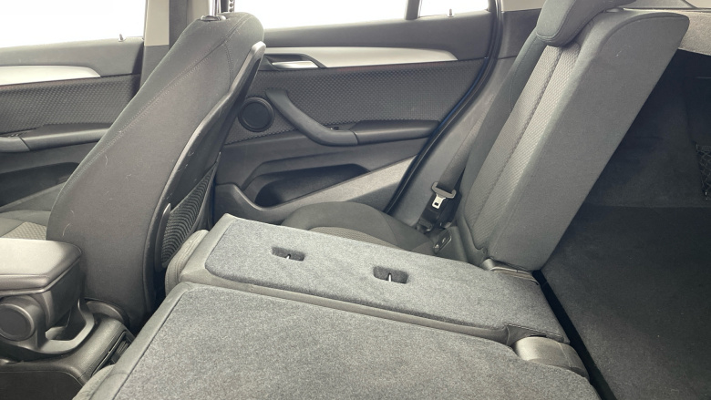 BMW X1 sDrive 18i [136] SE 5dr Petrol Estate